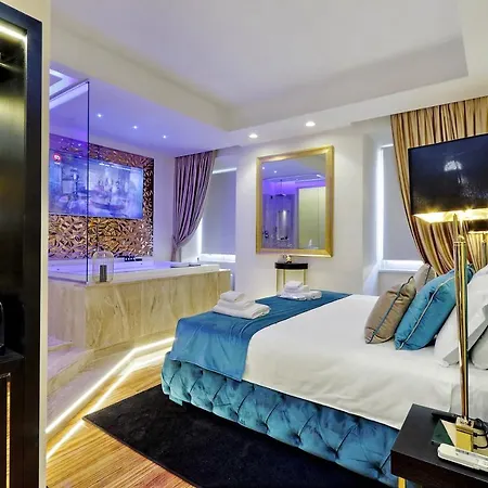 호텔 Trevi Diamond Luxury Suites & Jacuzzi