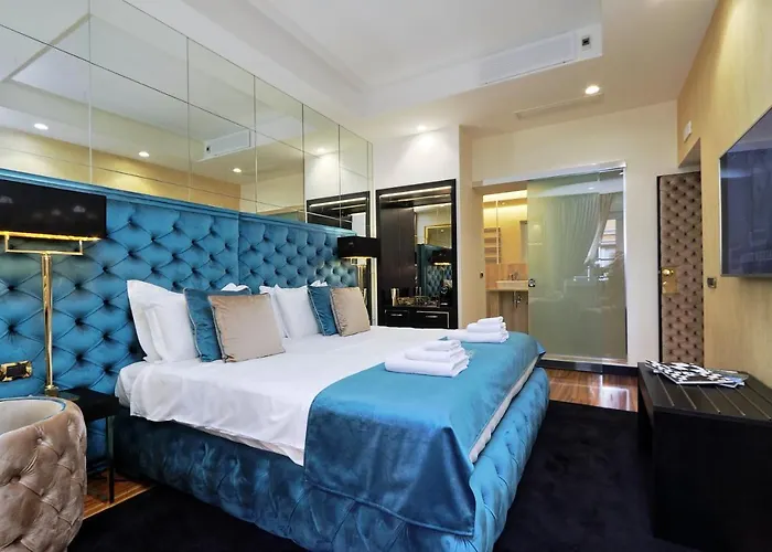 Trevi Diamond Luxury Suites & Jacuzzi * Rom