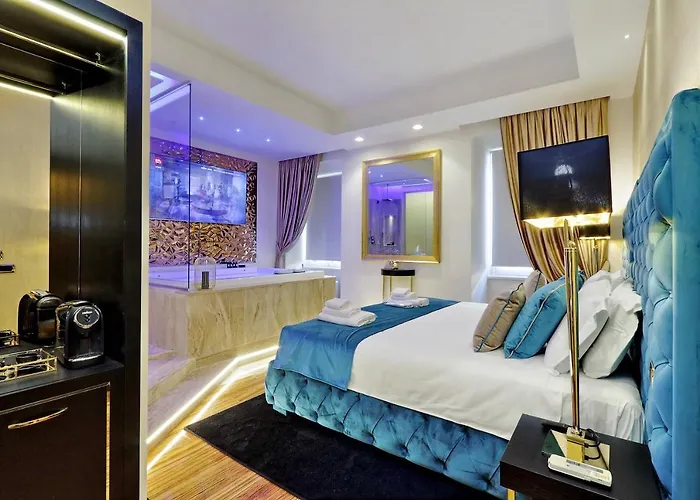 Hotel Trevi Diamond Luxury Suites & Jacuzzi